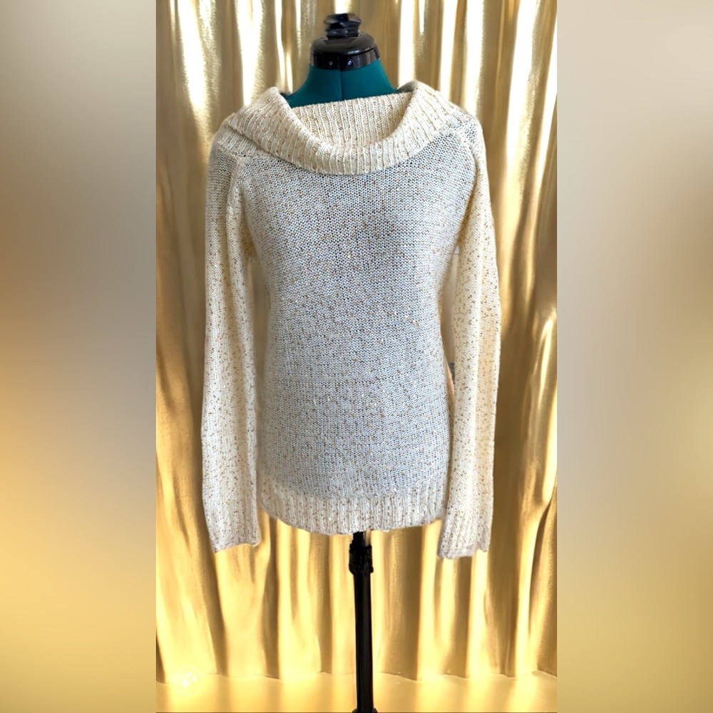 Knitted Sweater with Gold Sequins